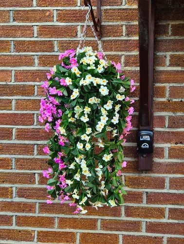 Artificial flowers hanging - flowers,