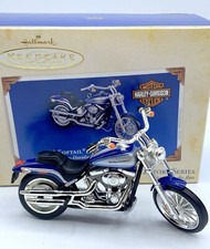 Hallmark christmas ornament - christmas,