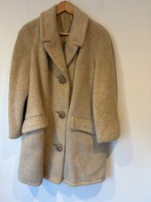 Ladies Vintage Coat. 3/4