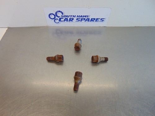 Fiat punto wheel - bolts, mk3