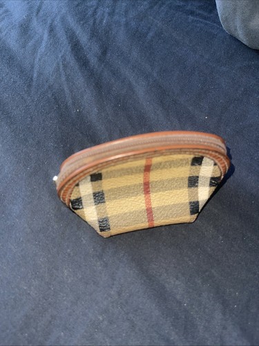 Small burberry coin - pouch, in
