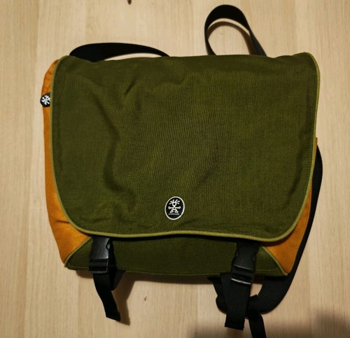 Crumpler messenger bag whack - crumpler,