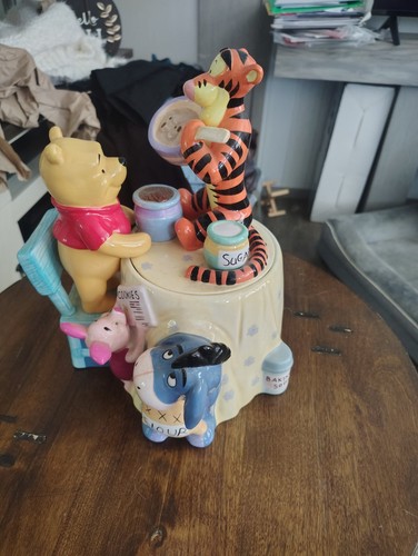 Disney winnie the pooh - winnie,