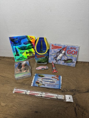 Bundle thunderbirds items - items,