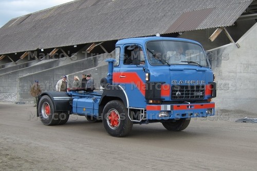 Truck photo saurer d330 - truck,