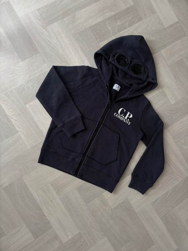 Company undersixteen - c.p.,