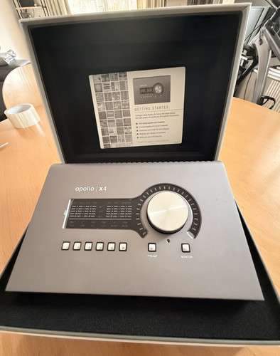 Universal audio apollo - apollo, x4