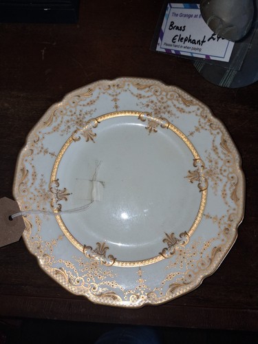 Antique royal doulton - royal,