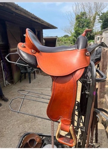 Deuber western saddle - dp,