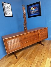 Austinsuite Mid-Century