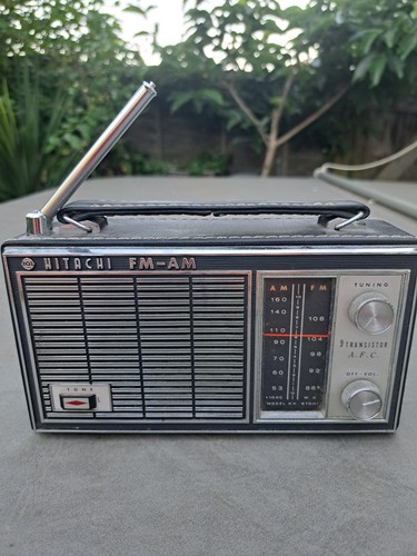 Hitachi 9 transistor - hitachi, fm-am