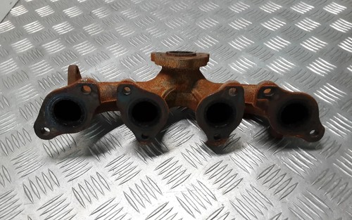 Volvo v40 estate - estate, exhaust
