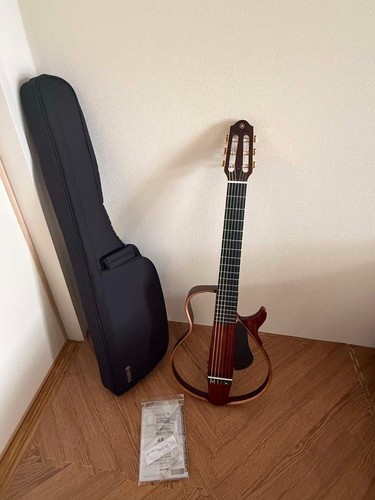 Yamaha slg200nw wide neck - wide,