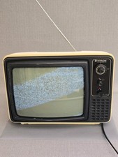 Vintage Hitachi Transistor TV Model F-40 Black & White 13" Made In Japan 