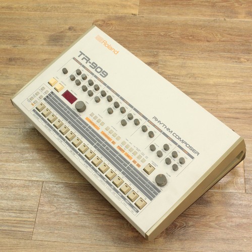 Roland 909 rhythm composer - roland,