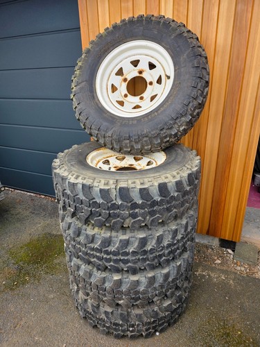 Landrover off road wheels and - off,
