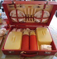 Vintage  1950 / 60s Picnic Set / Hamper by Sirram Retro Display ? 
