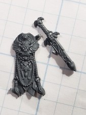 40k Adeptus Custodes Bits