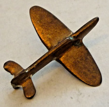 WORLD WAR TWO TRENCH ART SPITFIRE FIGHTER AIRCRAFT SWEETHEART BADGE