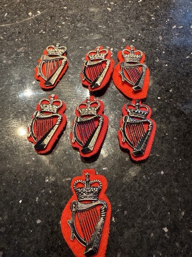 Ruc cap badge harp - cap, red