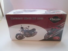 KAWASAKI MACH IV 1969  1-24 SCALE ATLAS CLASSIC MOTORBIKES MODEL