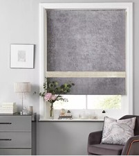 Luxury CRUSHED VELVET BLACKOUT