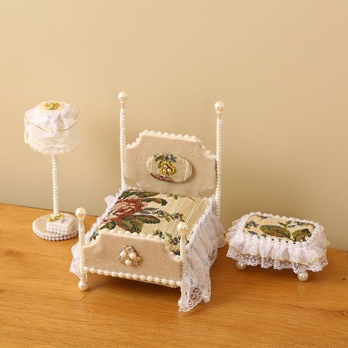 Scale furniture dollhouse - 1:12,