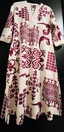 Cream maroon aztec - &,