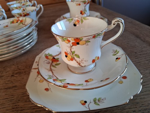Royal paragon bone china - royal,