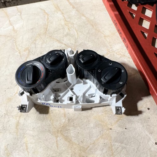 Ford 2011 heater control - ka, 2