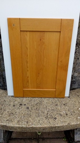Solid light oak shaker - solid,