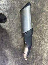 aprilia rsv4 /  Touno 1100 factory exhaust