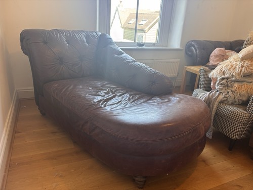 Chesterfield leather sofa - chesterfield,