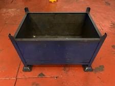 910 x 610 x 640mm Steel Stillage storage Box stacking metal post pallet