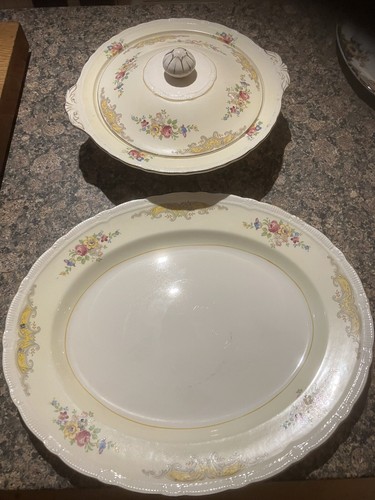 Vintage tunstall lidded - h&k,