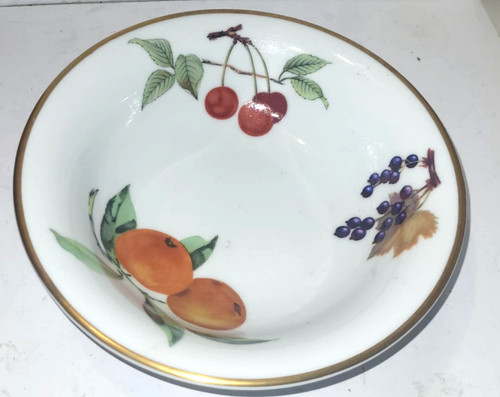 Royal worcester evesham gold - worcester,