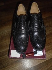 HIGHLAND BROGUES SIZE 8S