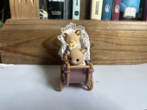 Sylvanian families pink - families,