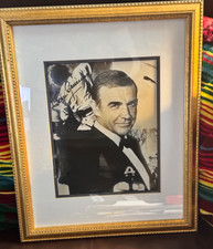 SEAN CONNERY SIGNED 8X10 JAMES