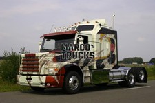 Truck Photo Scania T143