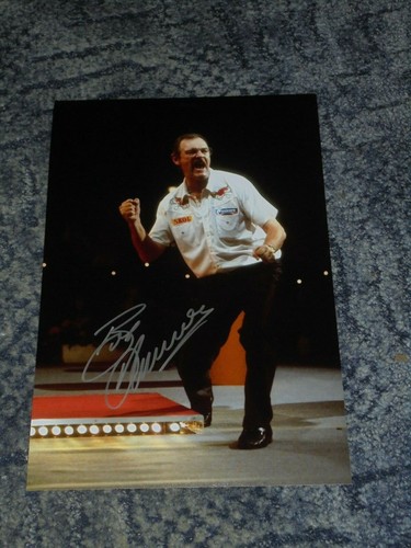 Bob anderson darts legend - anderson,