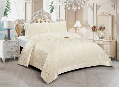 Velvet quilted bedspread - quilted,