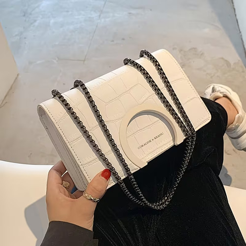 Chic white crossbody shoulder - chic,