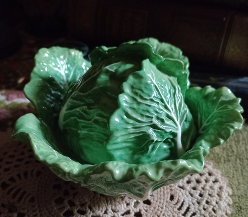 Vintage wedgwood cabbage - wedgwood,