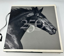 Helping Britain Prosper 1765-2015 Book by Lloyds Bank Marking 250 Years  Z1