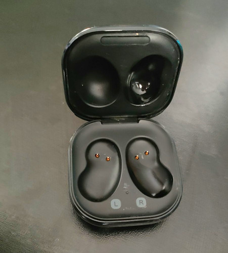 Samsung galaxy buds live