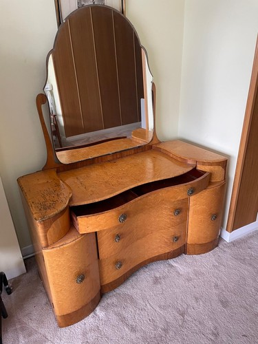 Maple wooden dressing table - maple,
