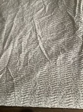 Candlewick Single Bed Bedspread With Sewn-in Lining Doubling Up As A Curtain