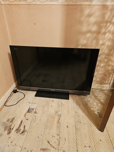 Sony bravia lcd television - sony,