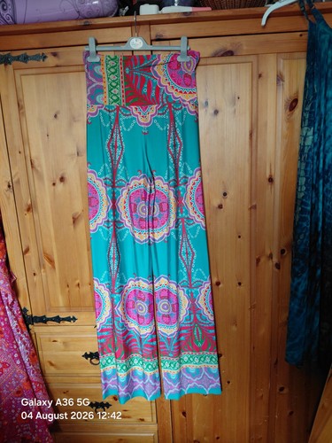 Gorgeous slinky silky trousers - slinky,